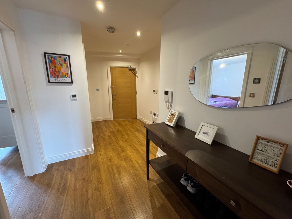 Property photo 3 of 19