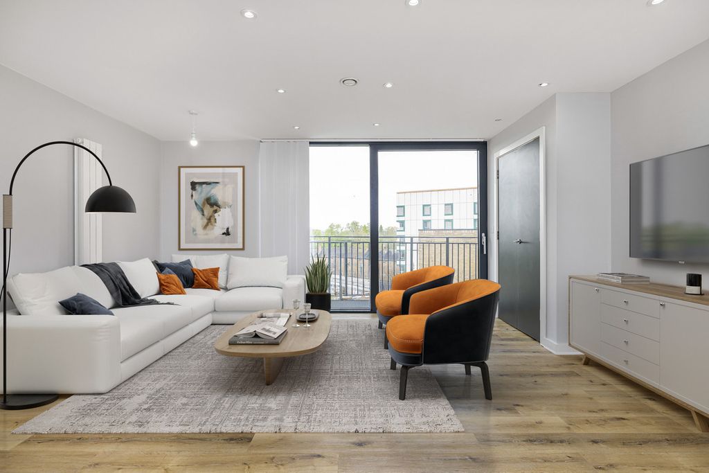 Property photo 3 of 12