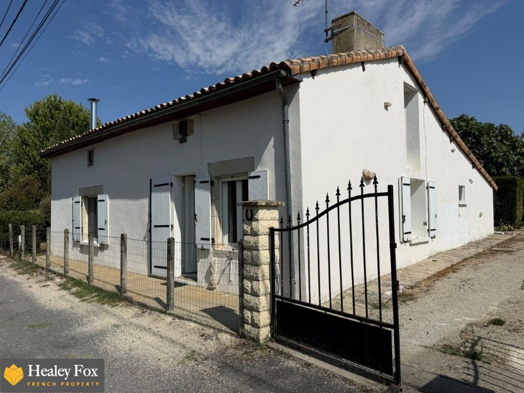 Property photo 1 of 20 Main Exterior View