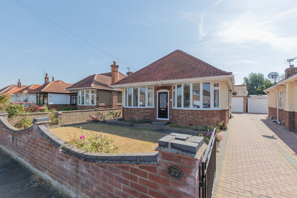 Property photo 1 of 17 318A0412