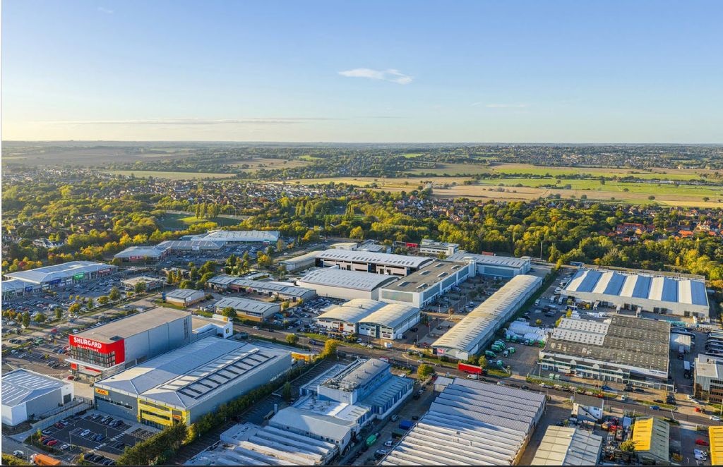 Property photo 2 of 4 Trace, Yardley Business Park