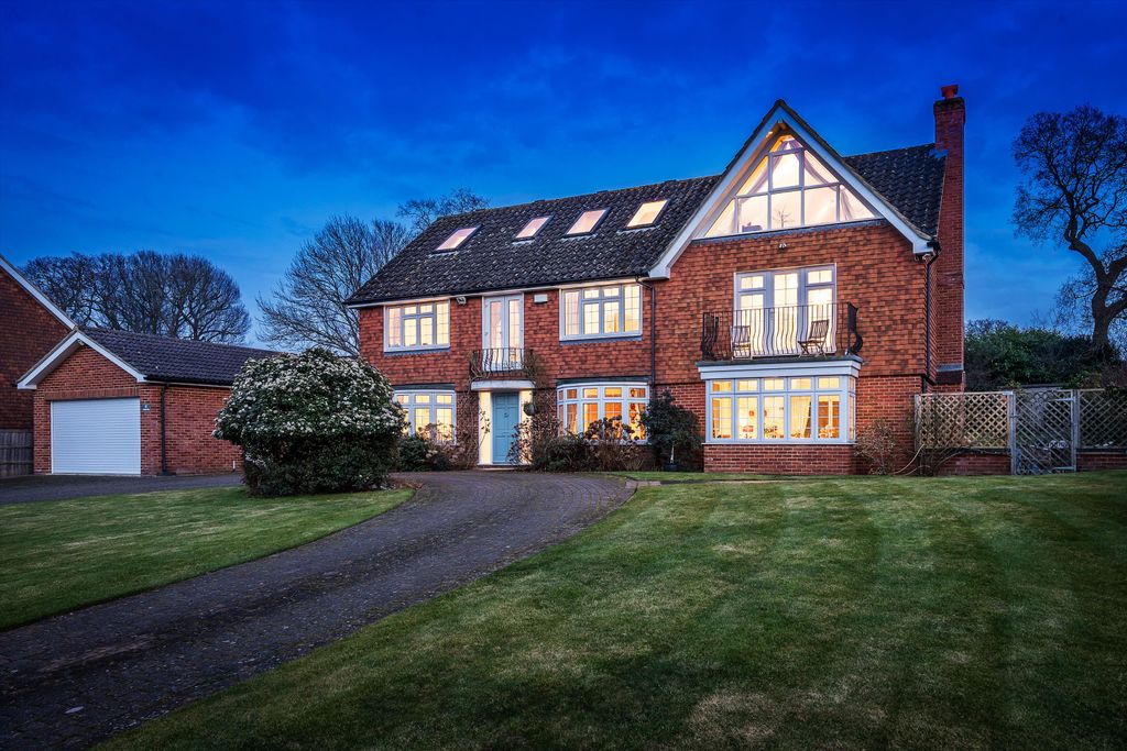 Property photo 1 of 28 Image