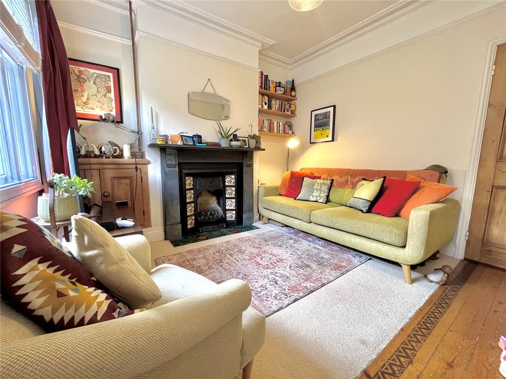 Property photo 3 of 16 Picture No. 08