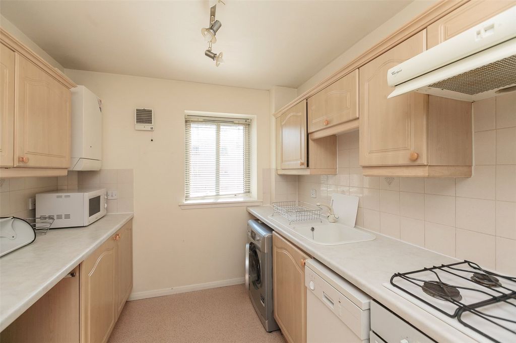 Property photo 2 of 11 Photo 2