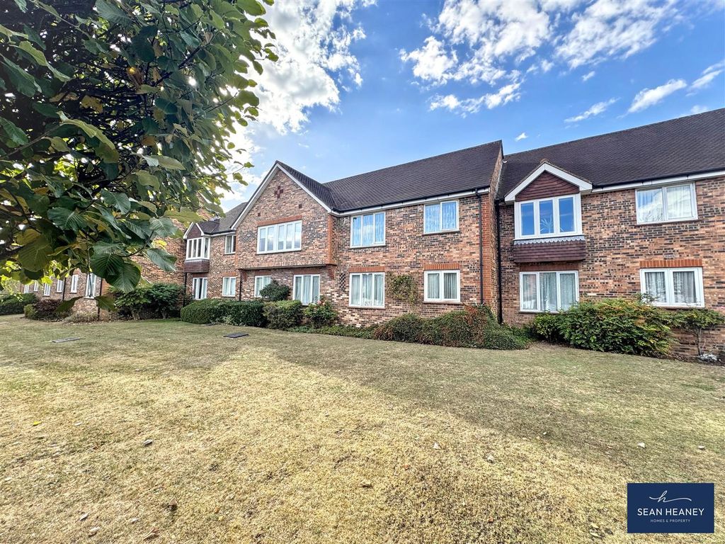 Property photo 1 of 15