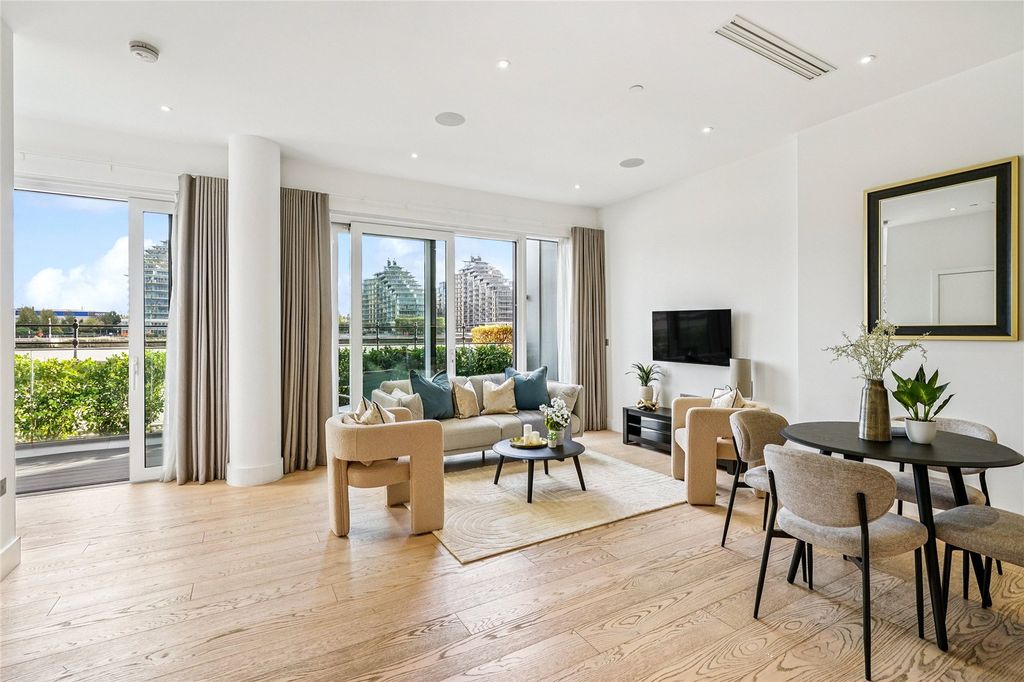 Property photo 1 of 23 Reception Room