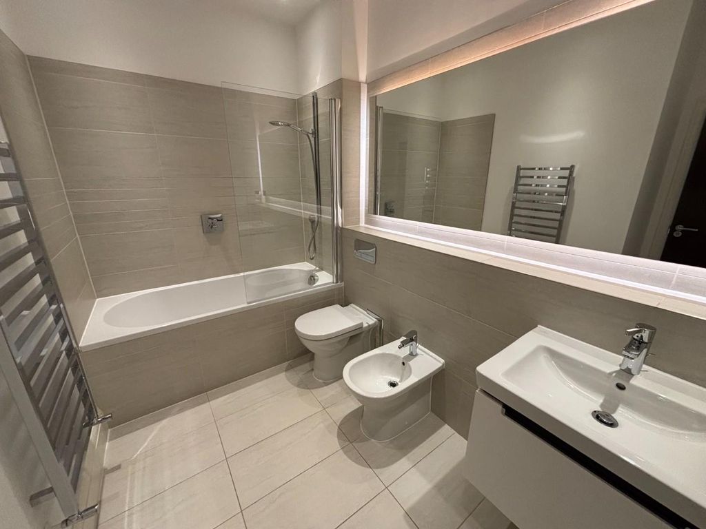 Additional image 29 of 5 bed detached house for saleHayescroft Gardens, Manchester M20