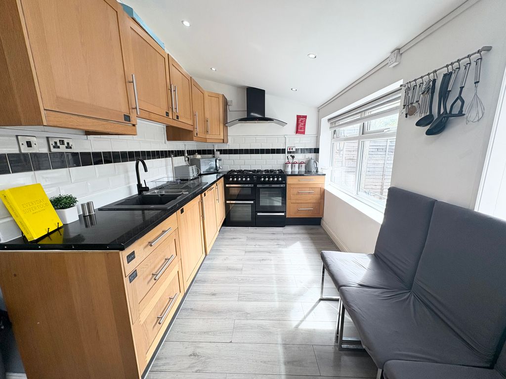 Property photo 2 of 21 Img_5213