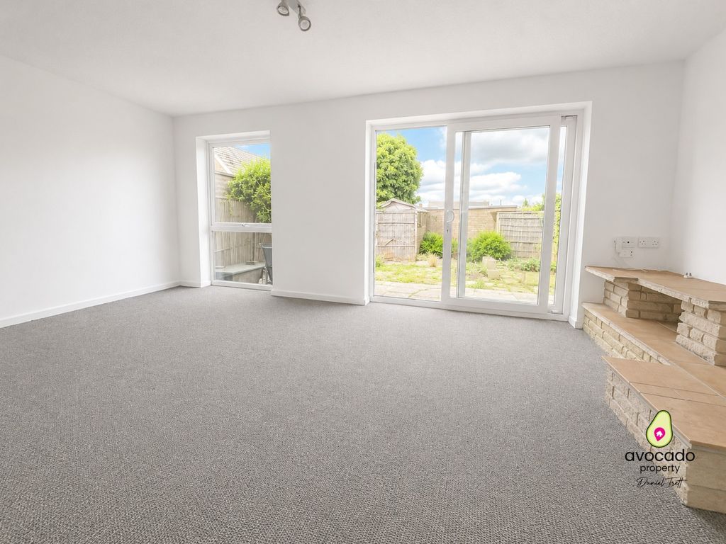 Property photo 3 of 11 5250093