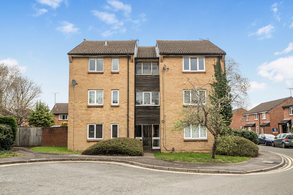 Property photo 1 of 21