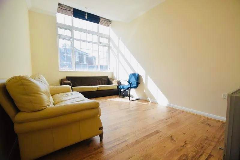 Property photo 2 of 7