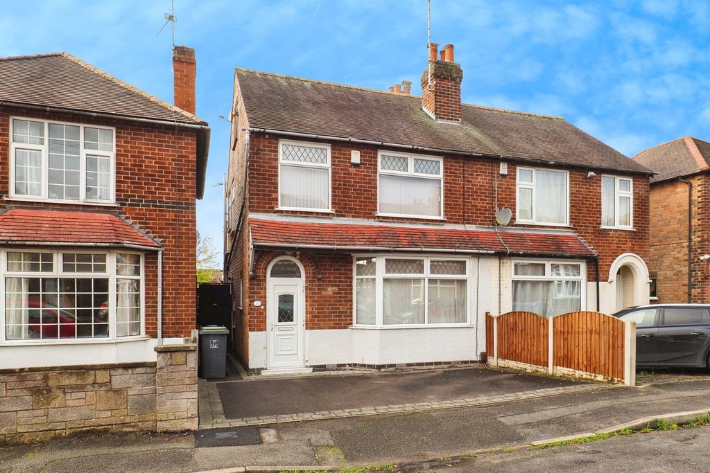 Property photo 1 of 16 Front