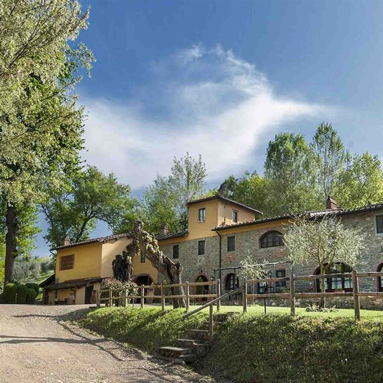 Property photo 1 of 20 Charming Villa In Castelfranco Piandiscò, Tuscany