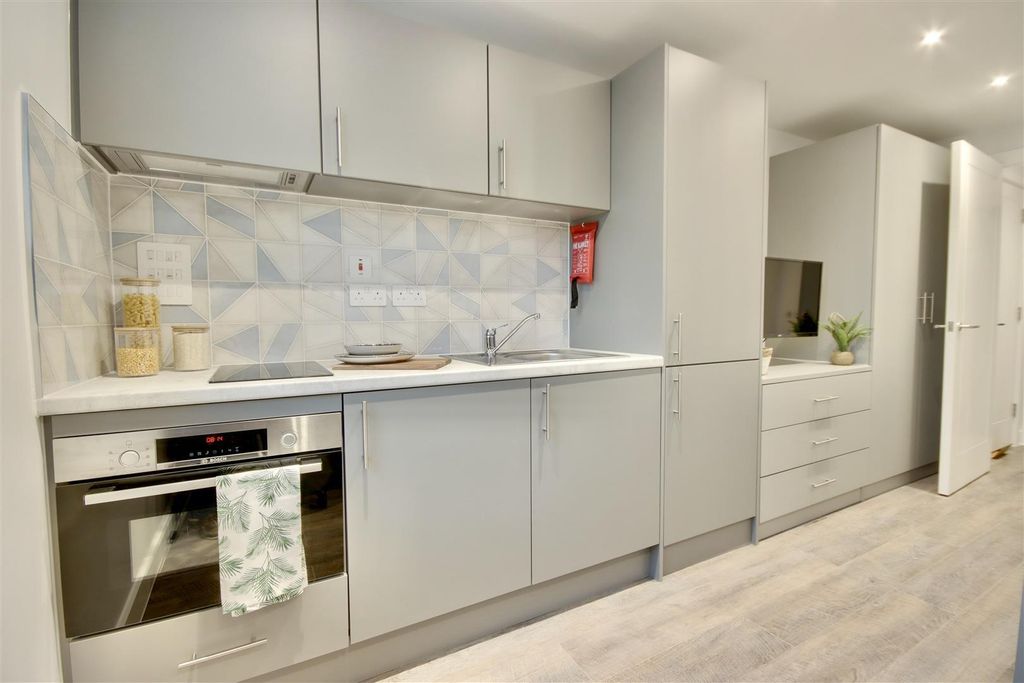 Property photo 2 of 17 122Wiclxjec89Czuhhf3Eg.Jpg