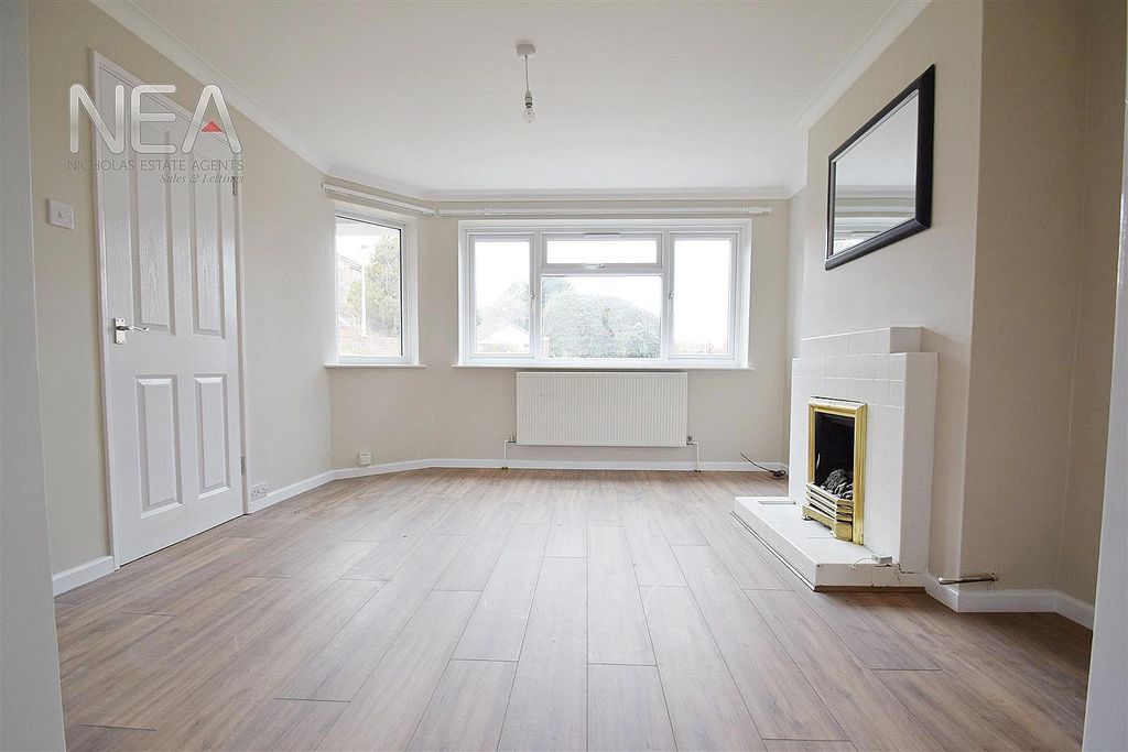 Property photo 3 of 10 Sitting Room