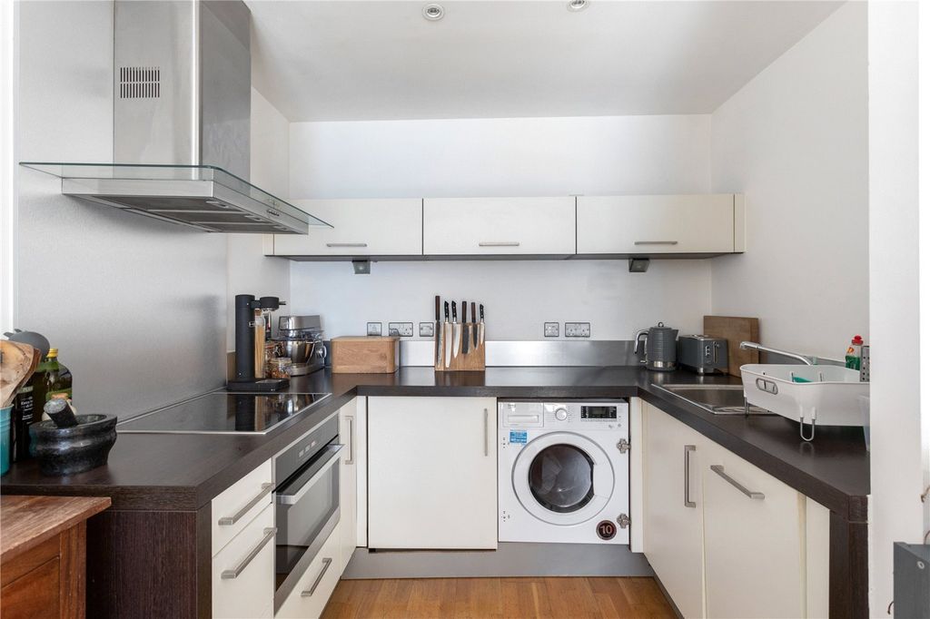 Property photo 3 of 12 Picture No. 09