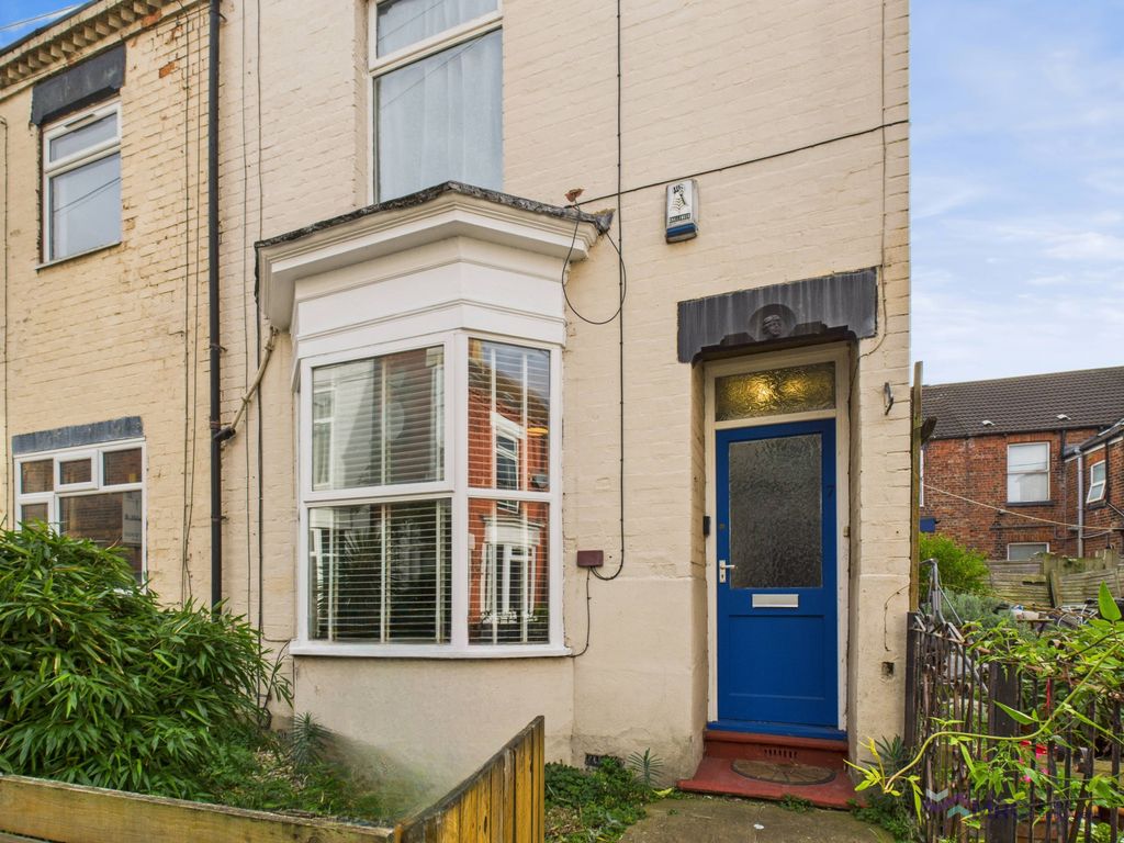 Property photo 2 of 17 Gallery