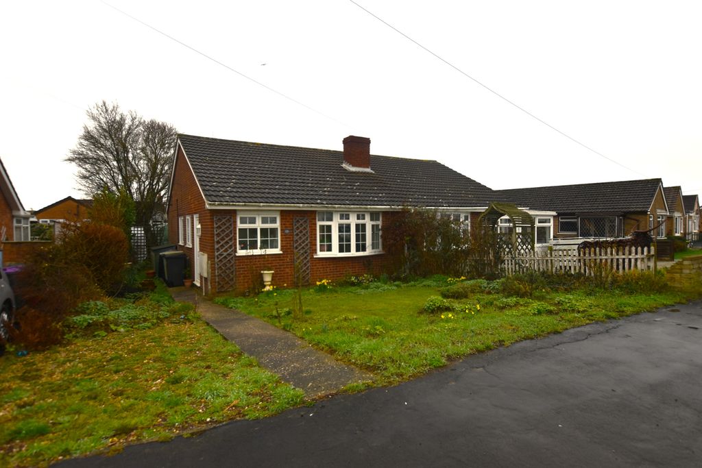 Property photo 1 of 3