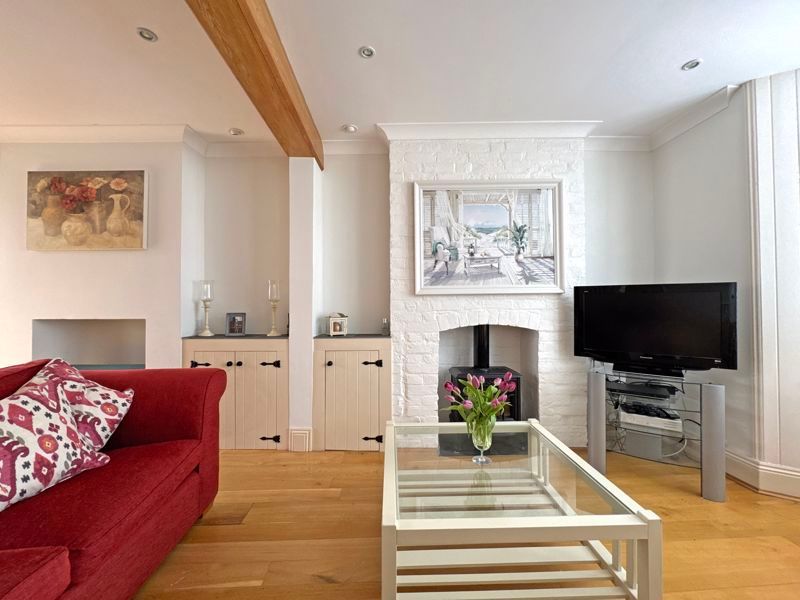 Property photo 2 of 18 Photo 11