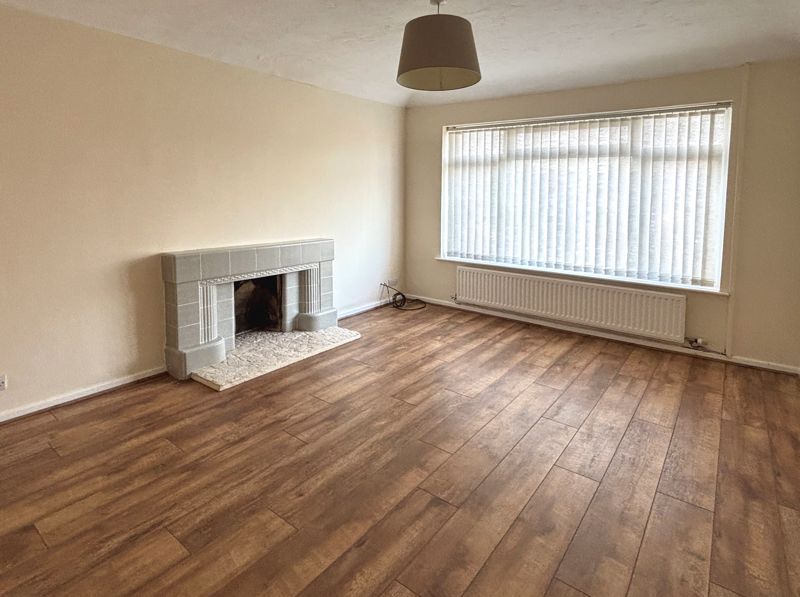 Property photo 3 of 10 Photo 3