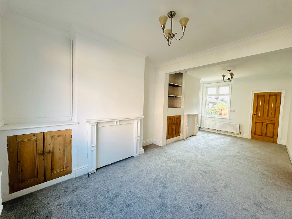 Property photo 3 of 10 Image