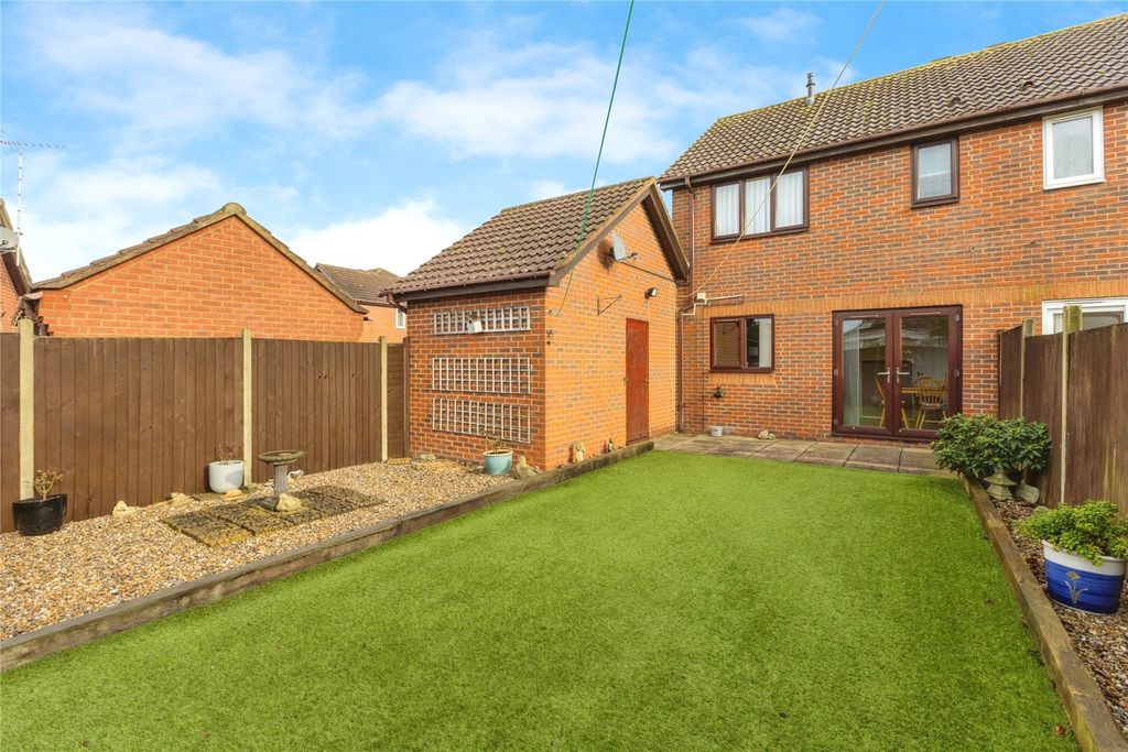 Property photo 2 of 16 Picture No. 26
