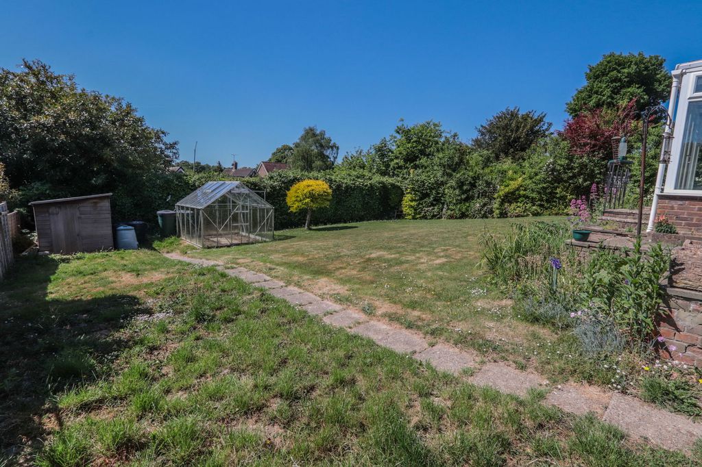 Property photo 2 of 13