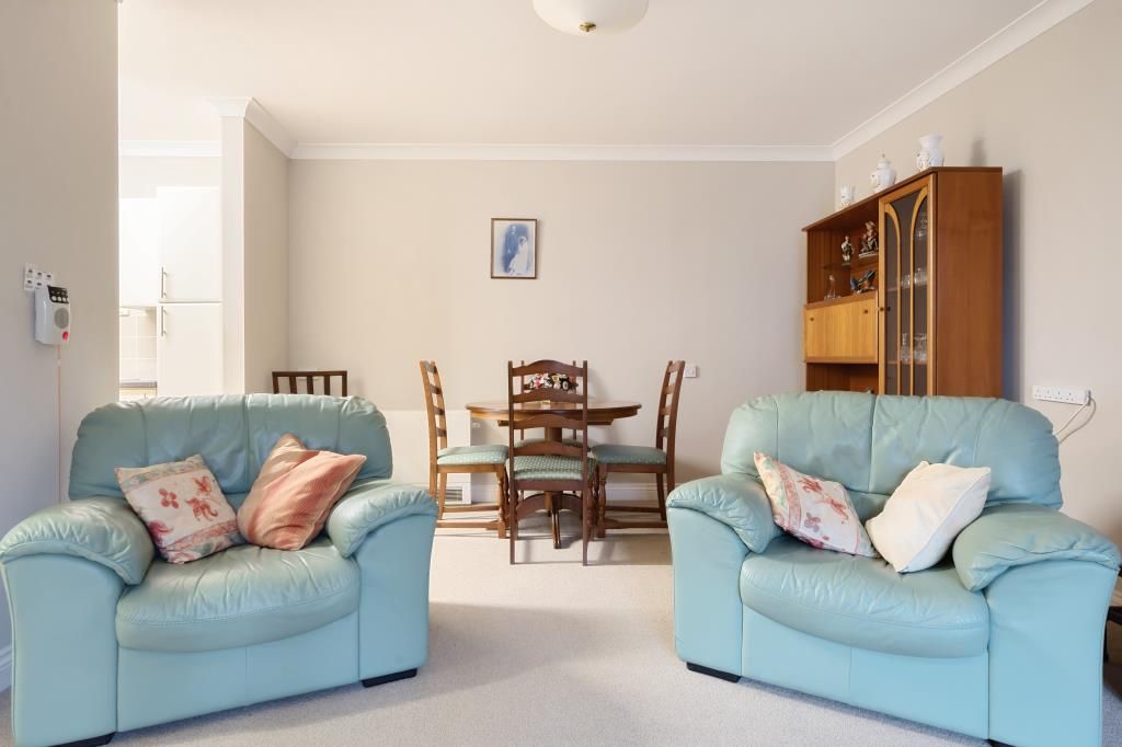 Property photo 2 of 10 Reception Room