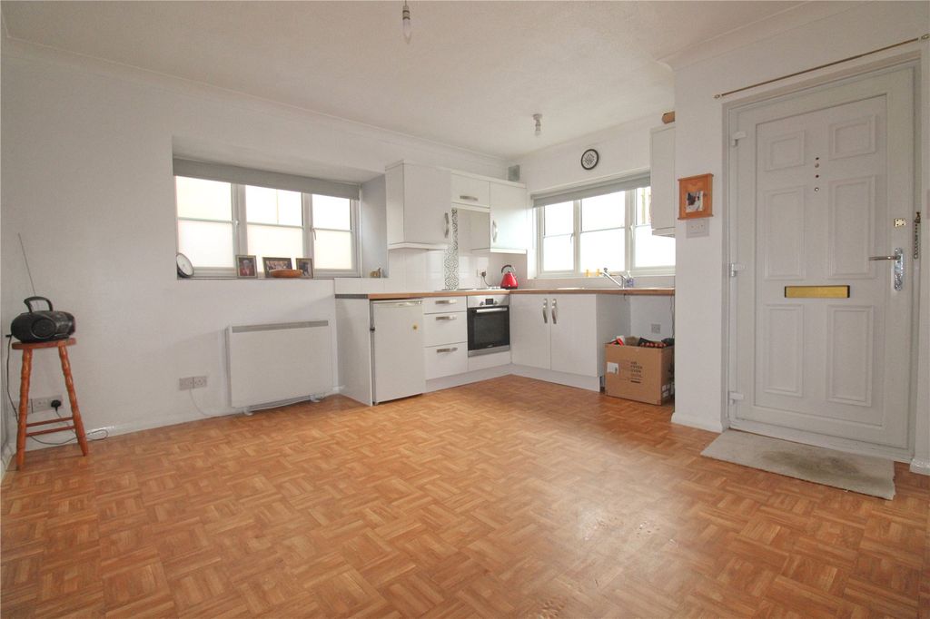 Property photo 2 of 11 Picture No. 09