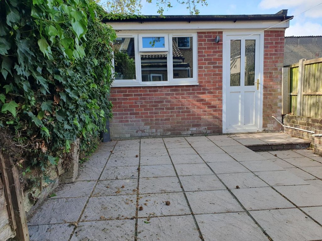 Property photo 2 of 8 Picture No. 08