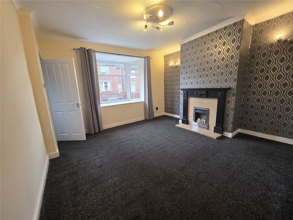Property photo 3 of 12 Picture No. 03