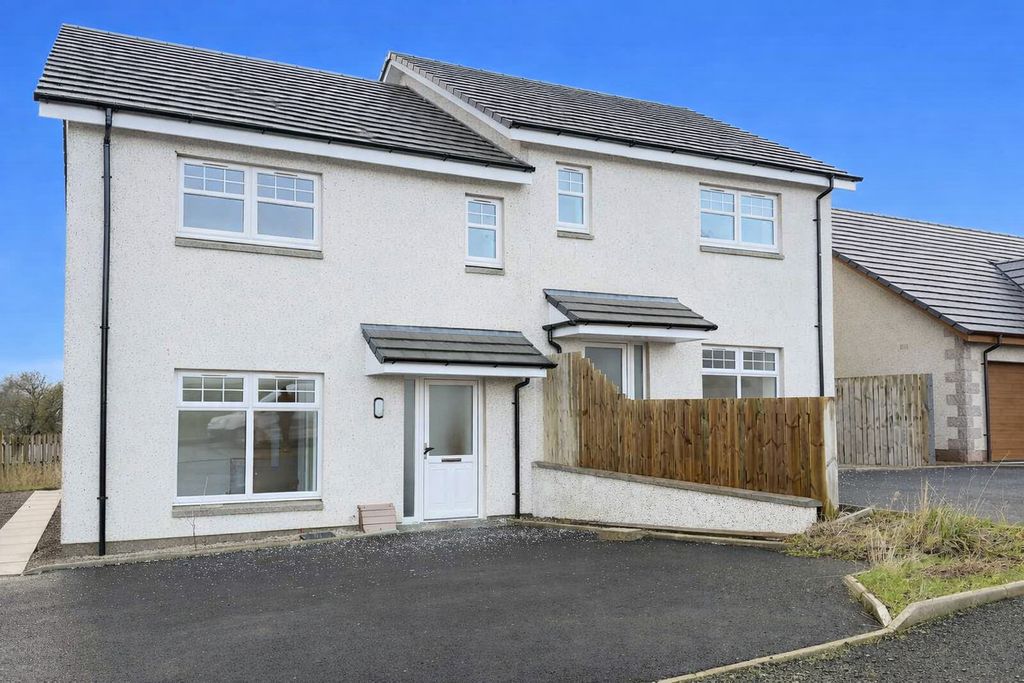 Property photo 1 of 1
