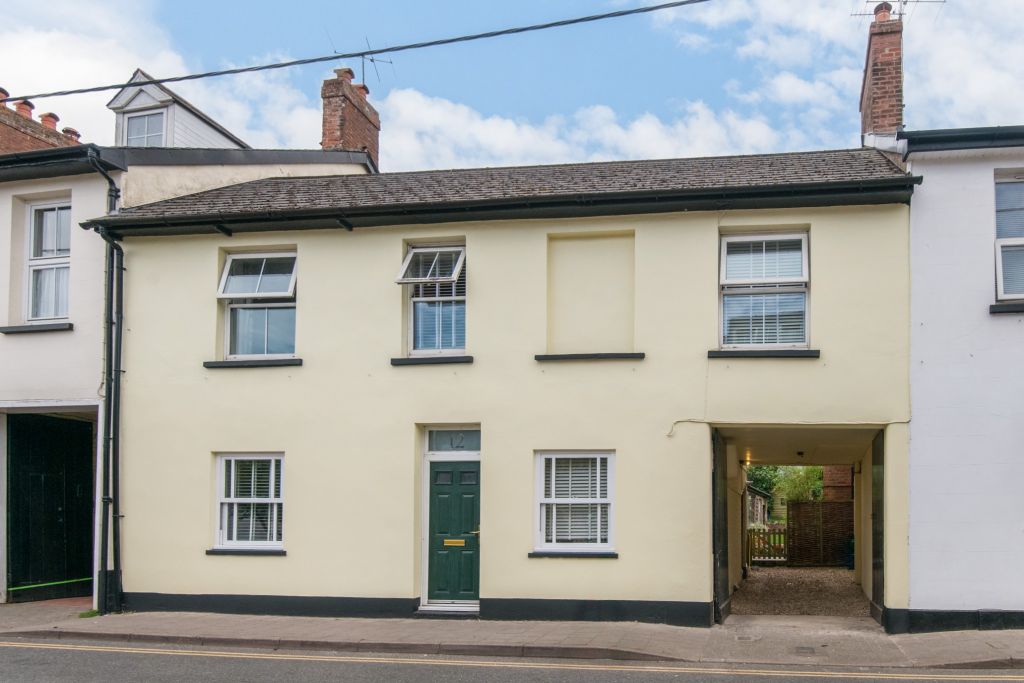 Property photo 1 of 24