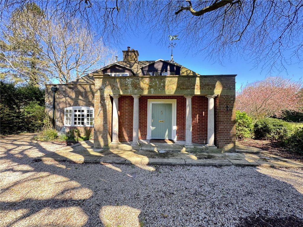 Property photo 2 of 29 Picture No. 42