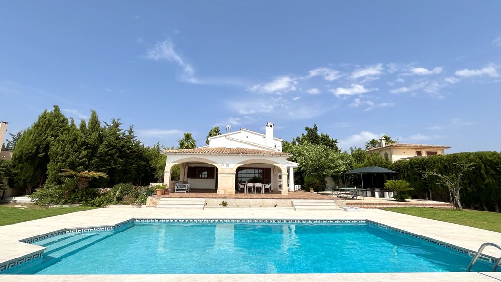 Property photo 2 of 30 001 81769.Jpg