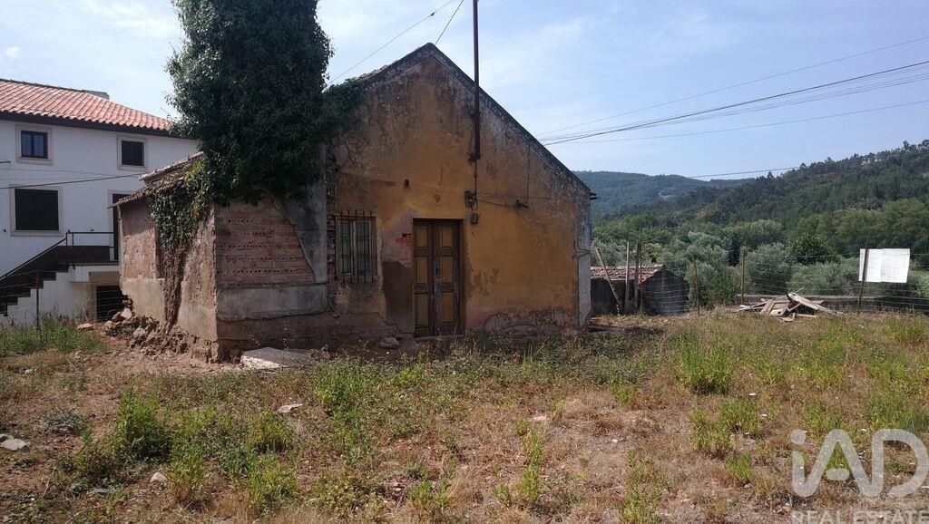 Property photo 2 of 37