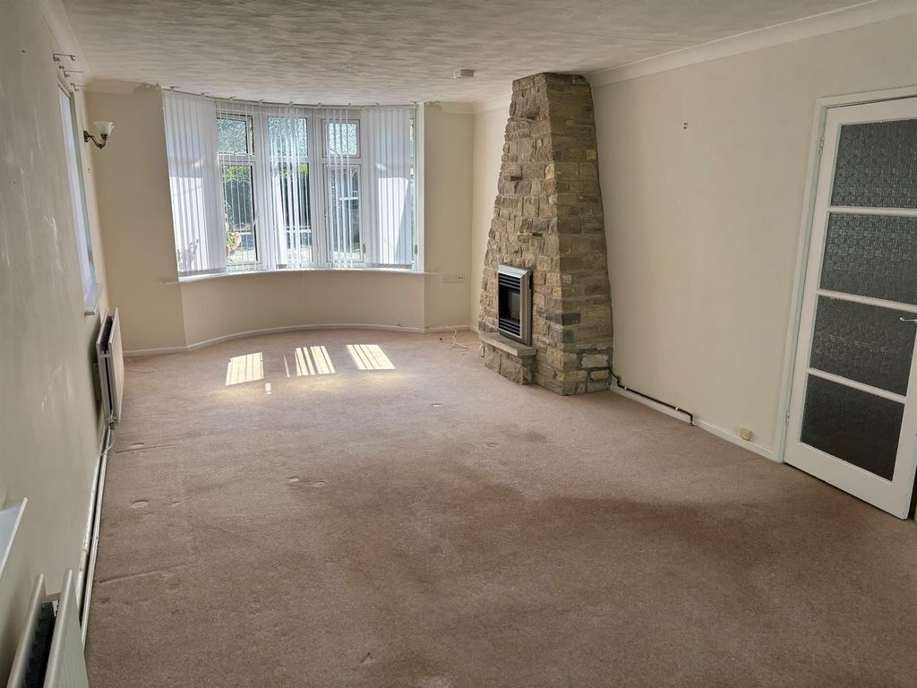 Property photo 3 of 10 Ftju3037.Jpg