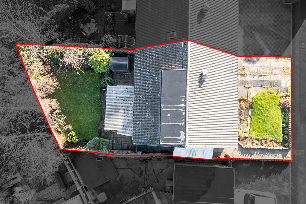 Property photo 3 of 16 46675411