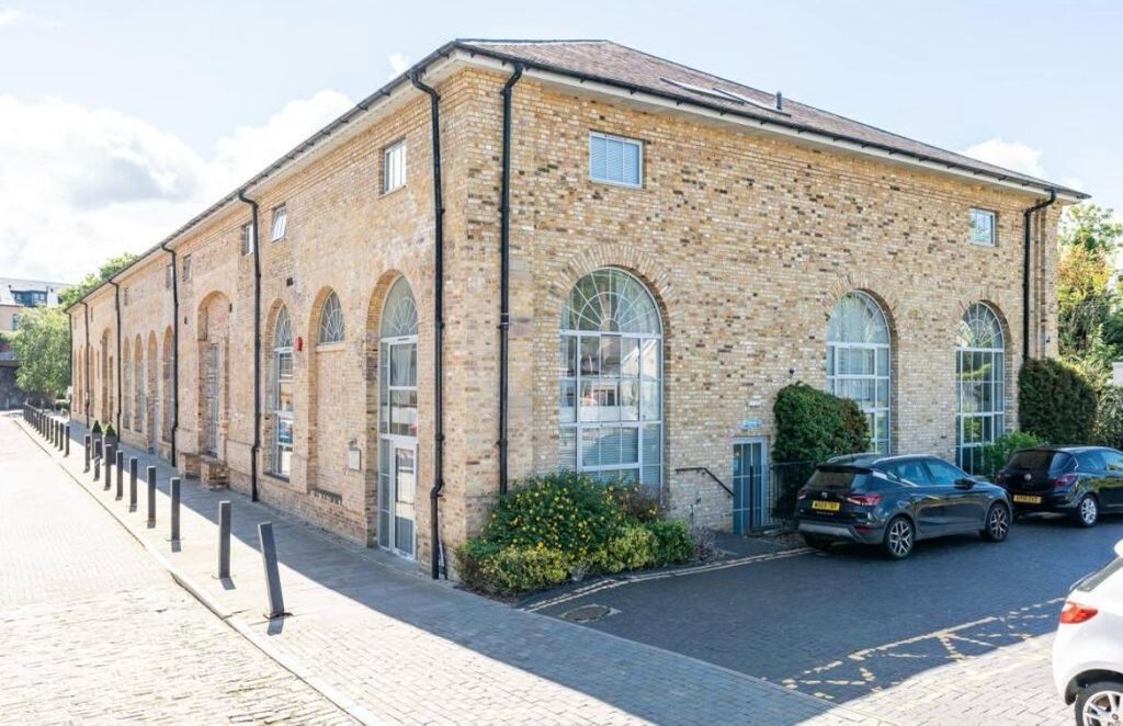 Property photo 1 of 13