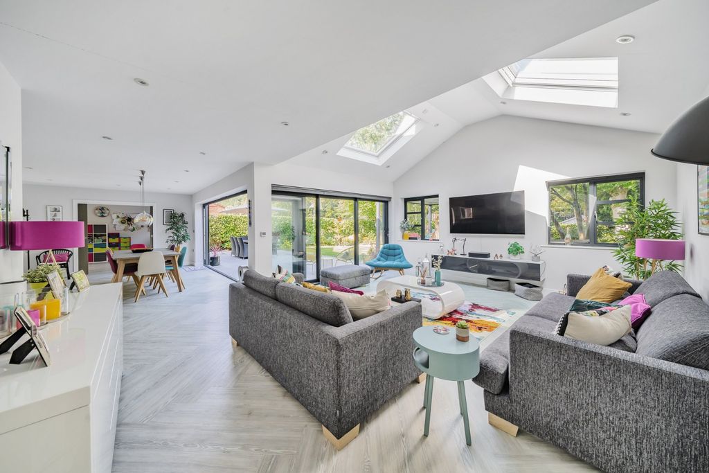 Property photo 2 of 26 Picture No. 02