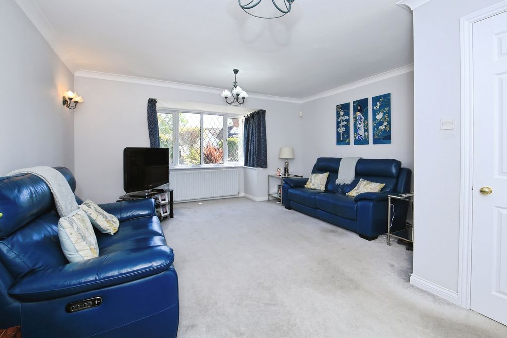 Property photo 3 of 26 Pbox-Img.Jpg