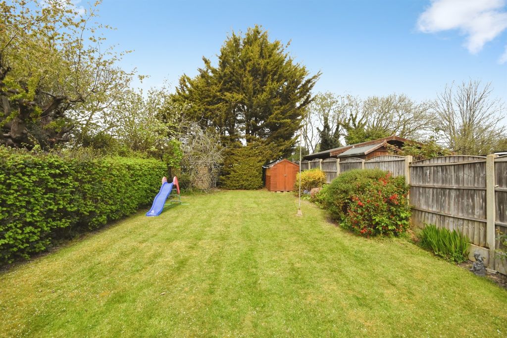 Property photo 2 of 23