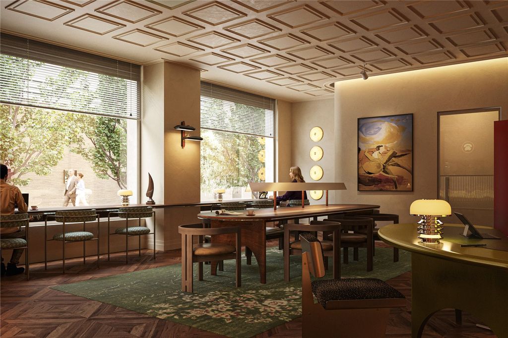 Property photo 1 of 18 Business Lounge