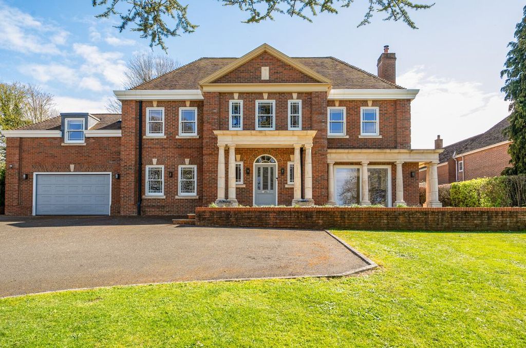 Property photo 1 of 21 69F07B11c41c8l14357032269Cbe3E53652F