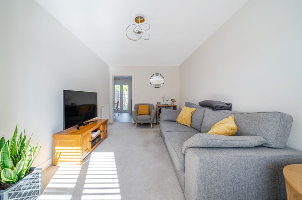 Property photo 2 of 25 1449211-7-69E80Dfbdf53E