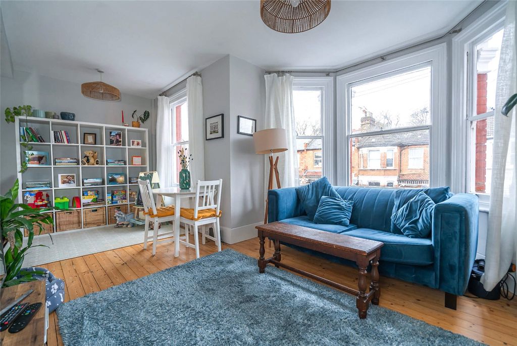 Property photo 2 of 20 Reception B