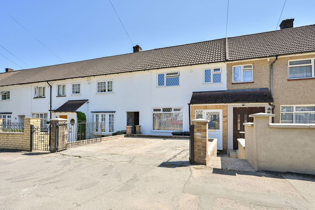 Property photo 1 of 18