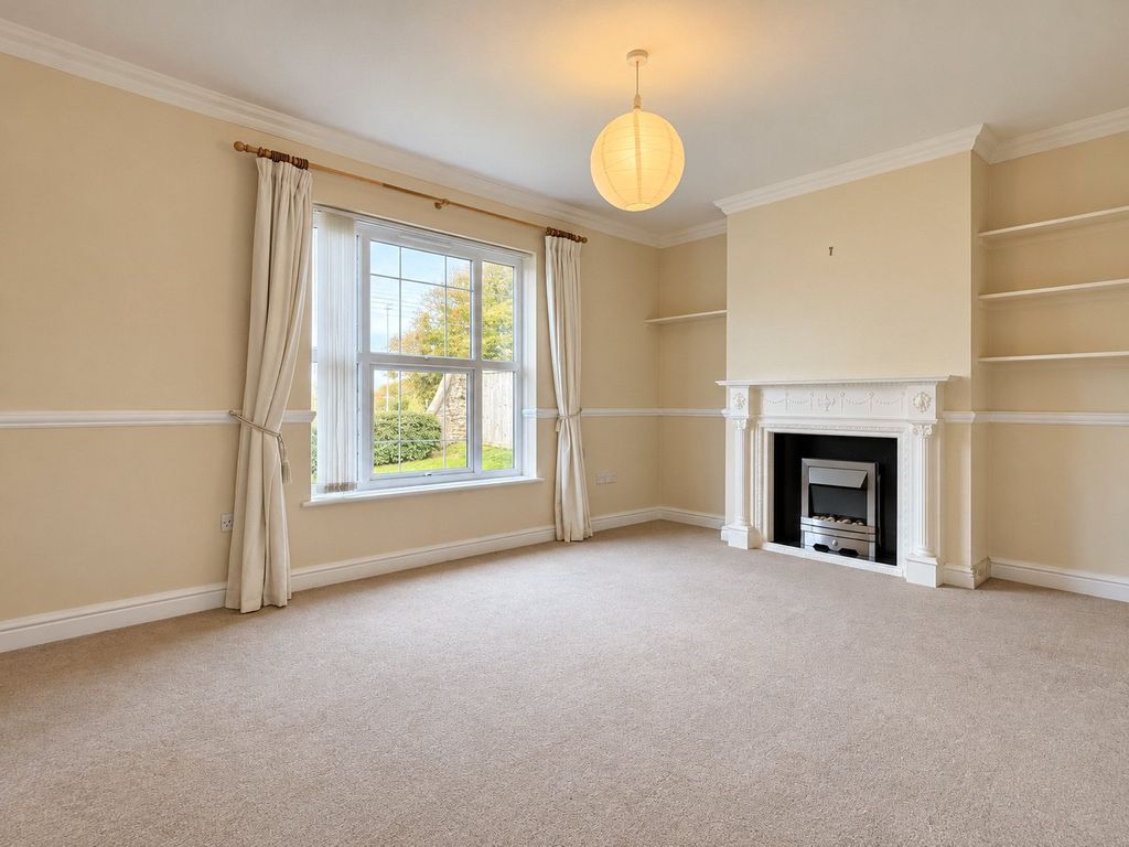 Property photo 2 of 12 Picture No. 04