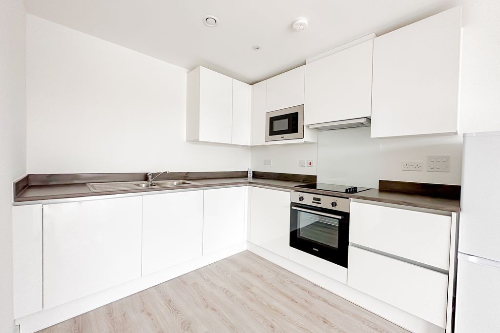 Property photo 2 of 6