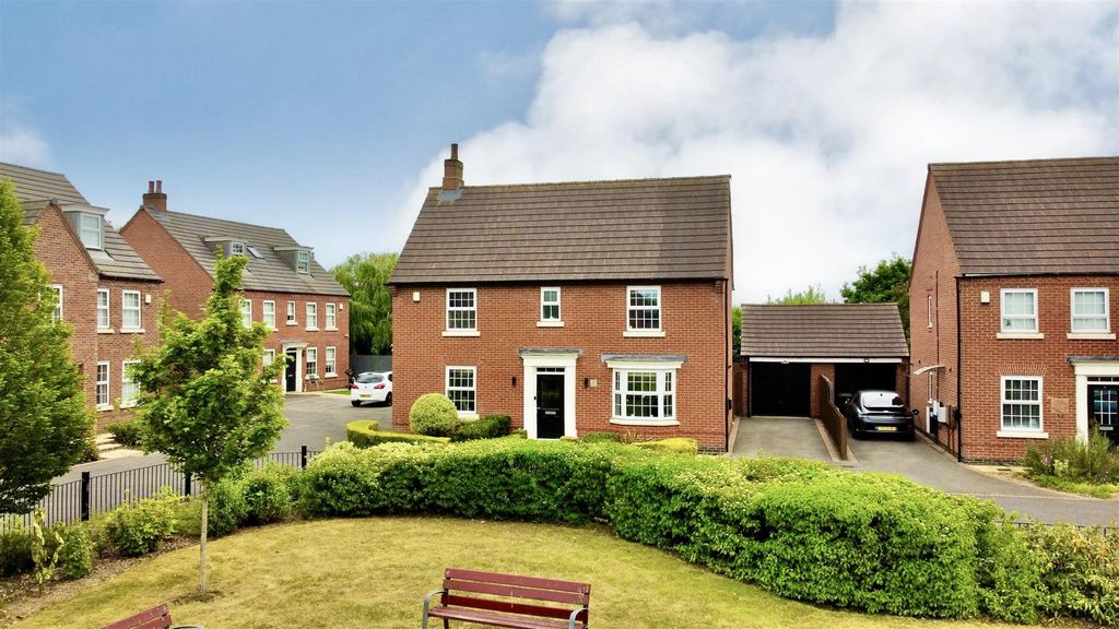Property photo 1 of 34 1